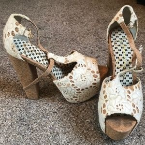 Jessica Simpson Dany Platforms - Beige